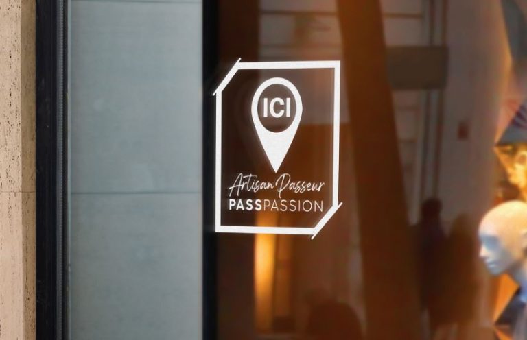 Lire la suite à propos de l’article TOC TOC TOC … il est l’ART d’entrer