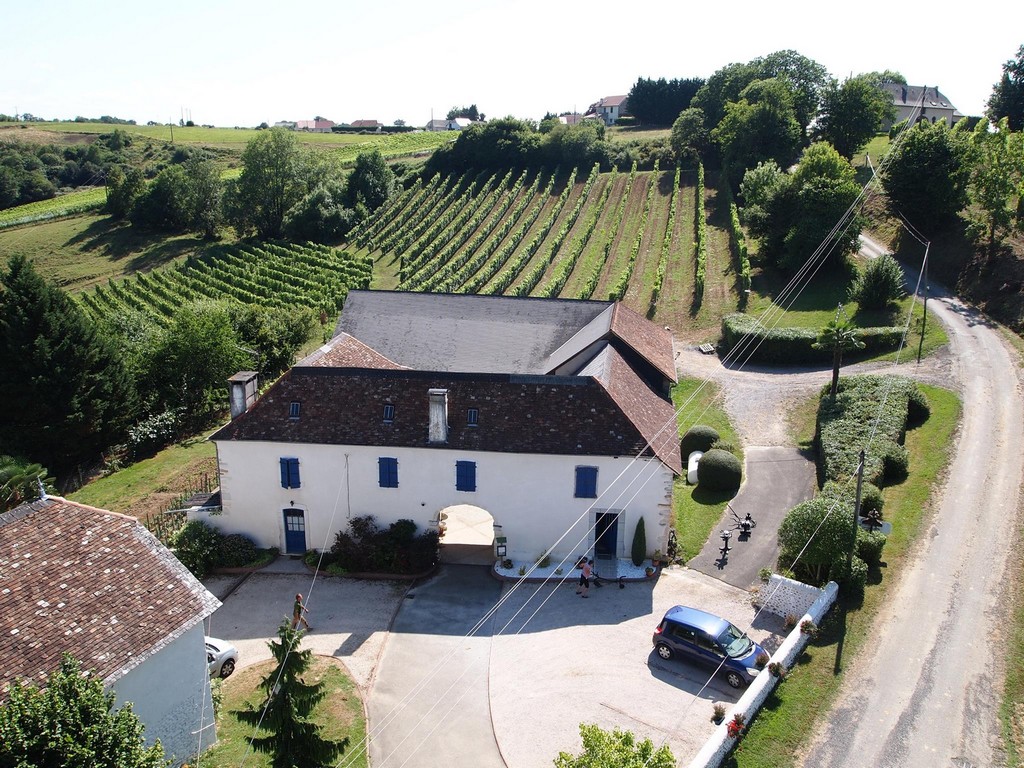 domaine-larroude-jeremy-estoueigt-vigneron-vue-haut Domaine Larroudé par le vigneron Jérémy Estoueigt