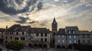 Bracketing et postproduction pendant le stage de photographie avec un photographe