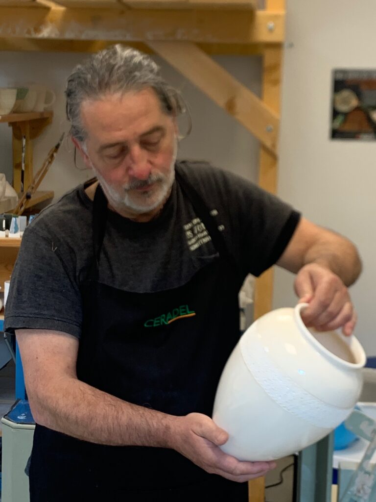 Francis Paponie céramiste en Dordogne