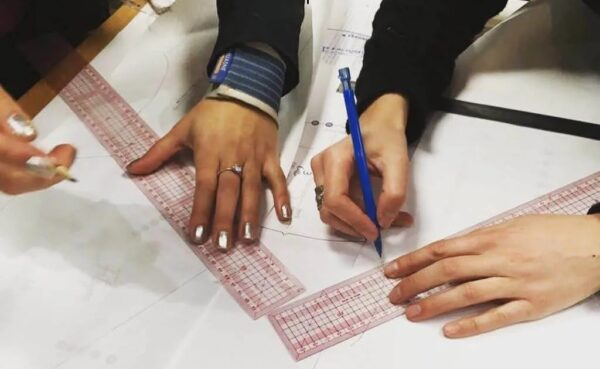 Formation Couture à Lille : métiers de la mode et vêtement flou
