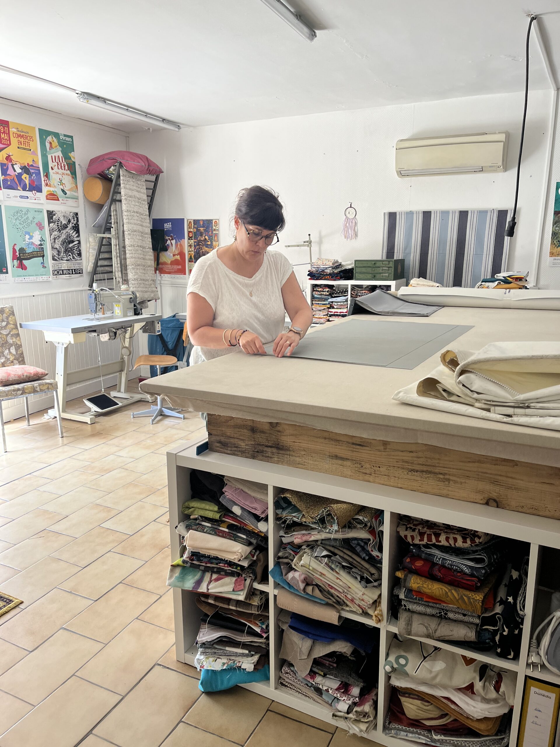 aurelie-drouet-atelier Aurélie Drouet dans son atelier proche de Toulouse