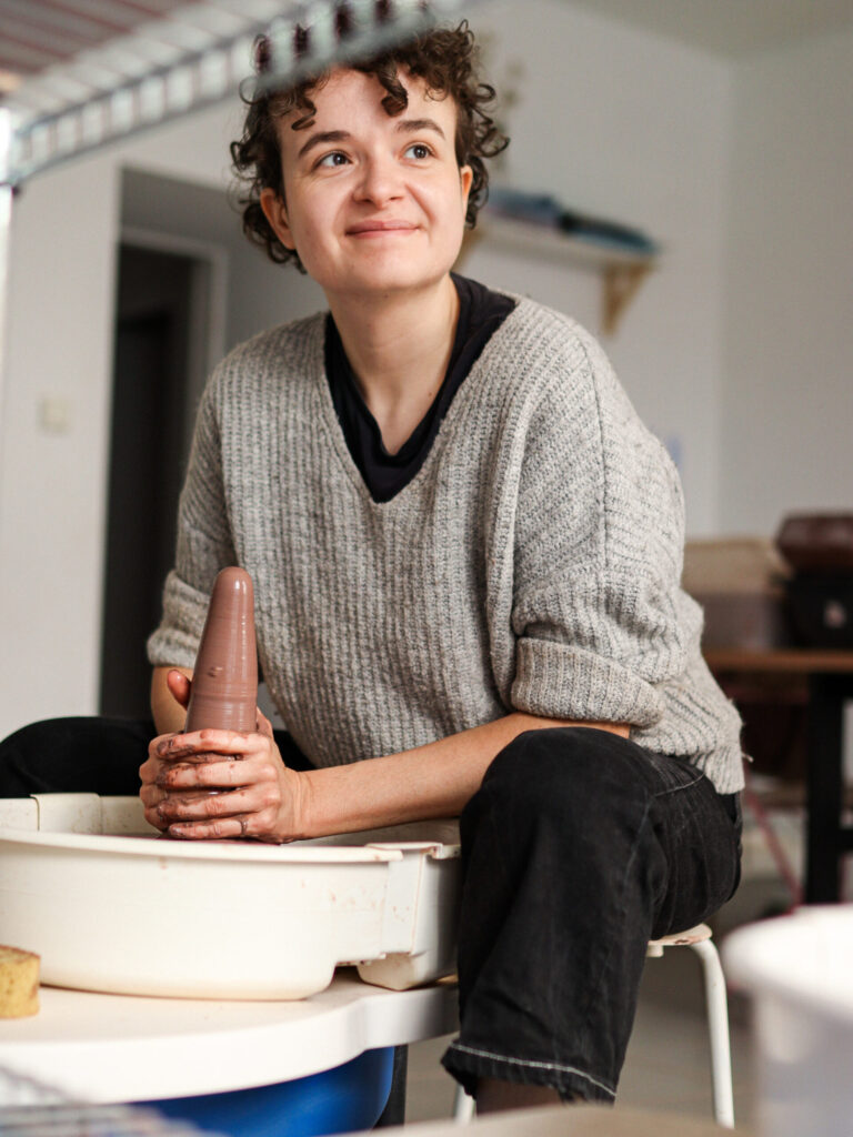 Cendre Daniele céramiste à Saint Etienne