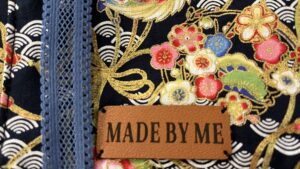 Atelier de couture pochette de livre