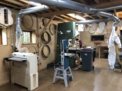 Atelier pendant la formation Luthier - Lutherie en guitares proche de Lille dans le Nord, Hauts-de-France