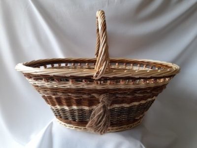 Panier profond rustique formation à la vannerie d'osier en Bourgogne