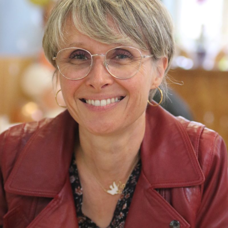 Nathalie, céramiste en Occitanie