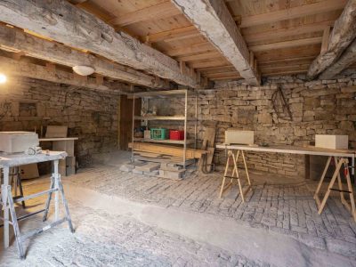 Atelier d'Alexandre Harhash formation tailleur de pierre en Aveyron
