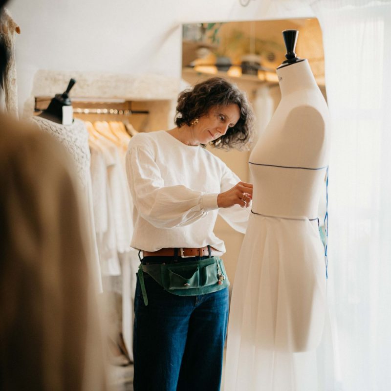 Conception robe de mariée Marielle Maury, styliste et modéliste