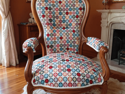 Fauteuil pendant la formation tapissier décorateur en Gironde
