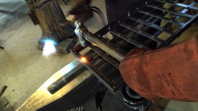 Rivetage à chaud stage immersif ferronnerie d'art