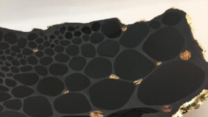 Création d'une géode en cours pendant le stage mosaïque