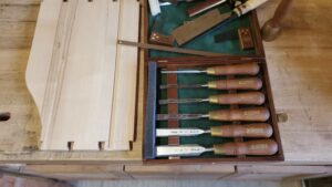 Stage d'ébénisterie, les outils