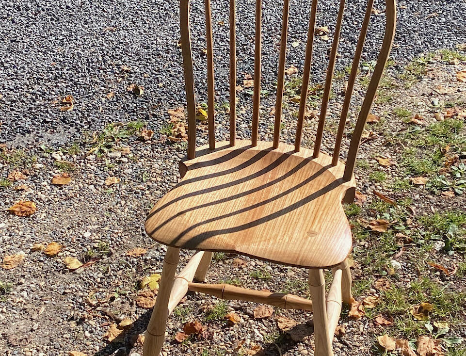 Stage d'ébéniste : créer une chaise à dossier cintré