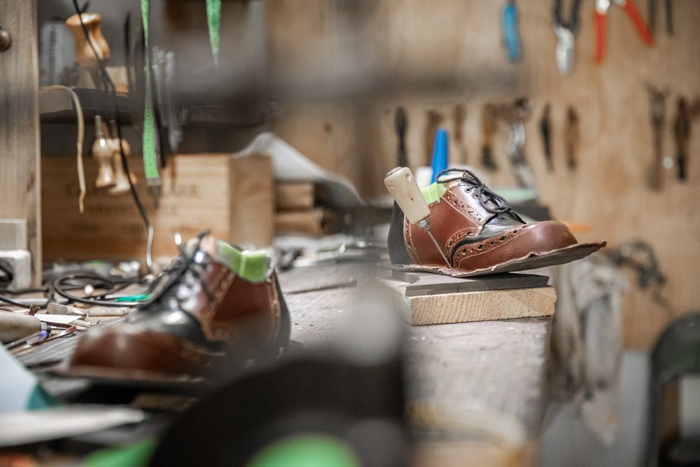 Stage de bottier : confection de chaussures en cuir